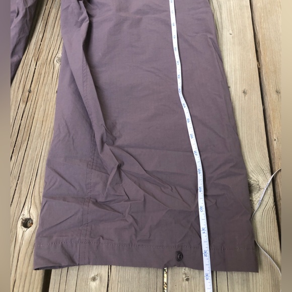 Mountain hardware purple cropped outdoor pants 3/4 length size m hiking - Picture 6 of 7